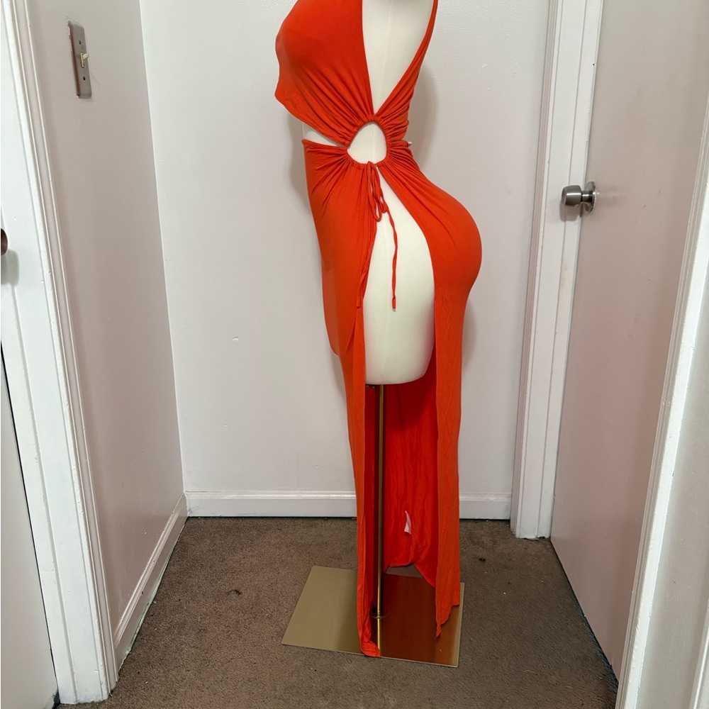 Sculpted High-Low Cutout Maxi Dress in Vibrant Red NWOT Medium